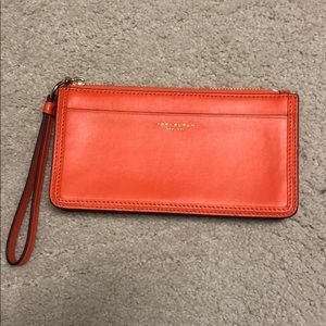 *NEW* TORY BURCH Orange Perry Zip Wristlet